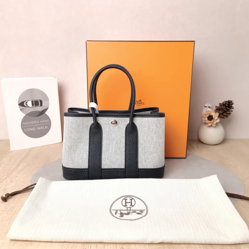 Hermès Top Handle Bag Neo Garden 23 Mini Black · Beige Canvas · Negonda Calfskin Mini 23 × 10 × 16 cm G — cover view 3 of 6