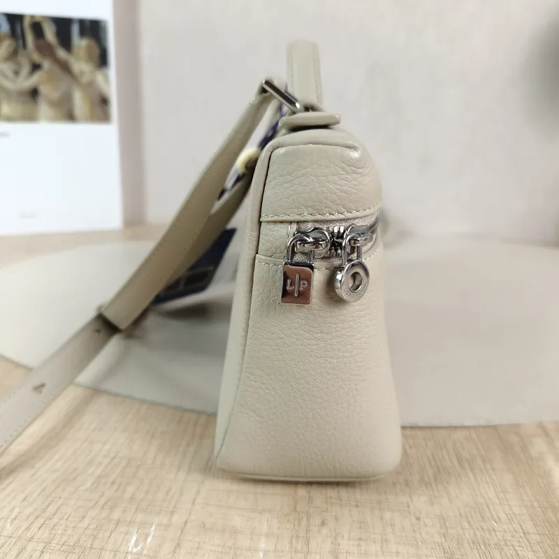 Loro Piana Crossbody Bag Extra Pocket L19 Grey Calfskin One Size 19 × 7 × 11.5 cm — detail view 5 of 12