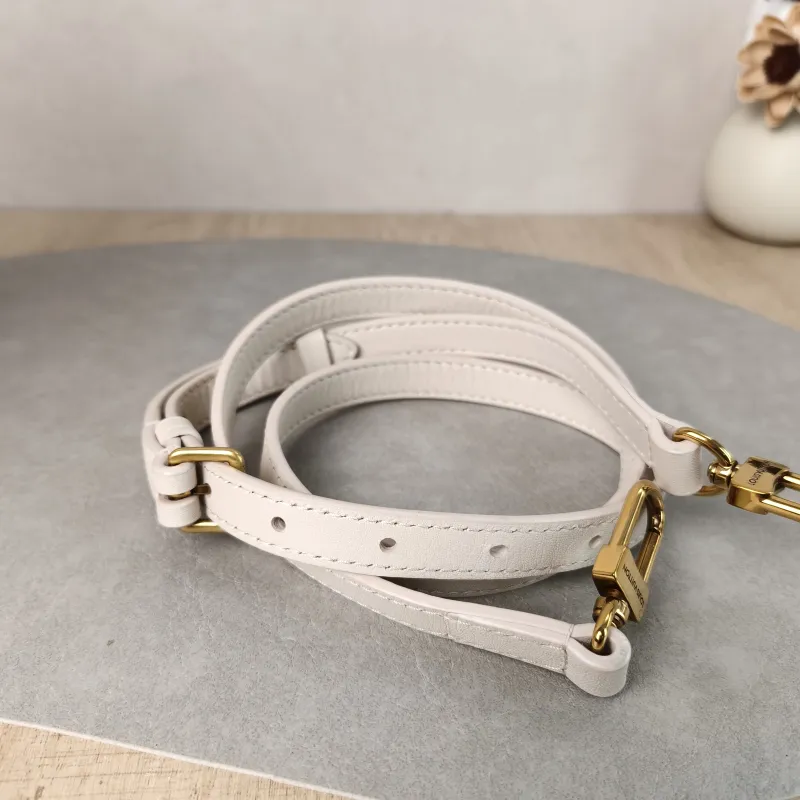 Louis Vuitton Crossbody Bag New Wave Hold Me Top Handle Bag White Calfskin One Size 23 × 10 × 15 cm — detail view 6 of 13