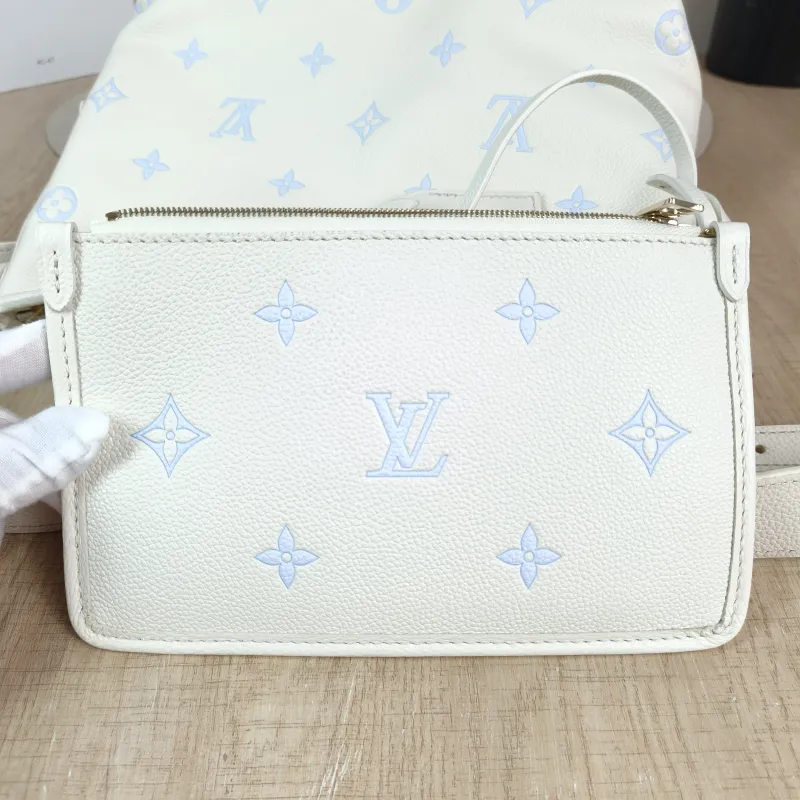 Louis Vuitton Crossbody Bag Carryall White · Blue Calfskin Small 29.5 × 12 × 24 cm — detail view 3 of 13