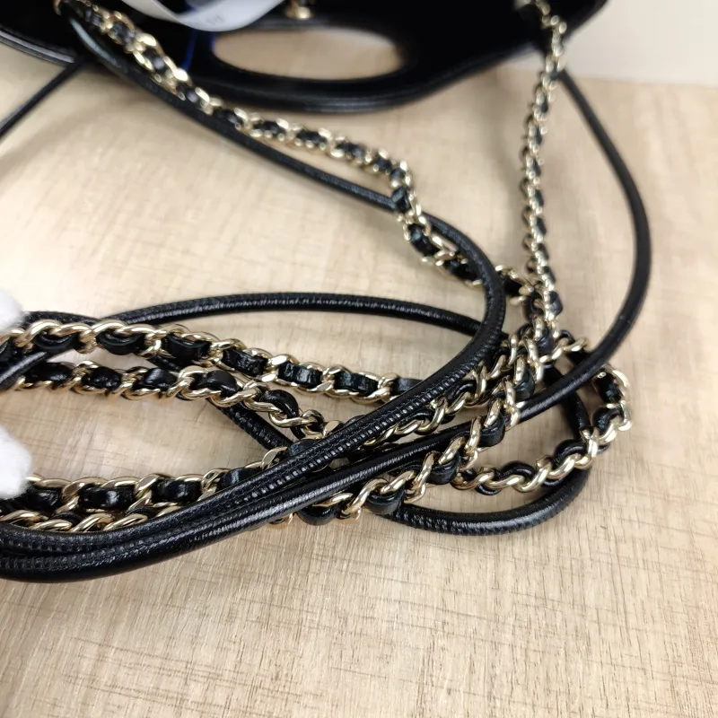 Chanel Crossbody Bag 31Bag Black Waxed Leather Mini 23 × 5.5 × 22 cm — detail view 6 of 13