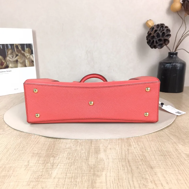MCM Shoulder Bag Tote Bag Red Canvas 31 × 10 × 19 cm — cover view 4 of 5