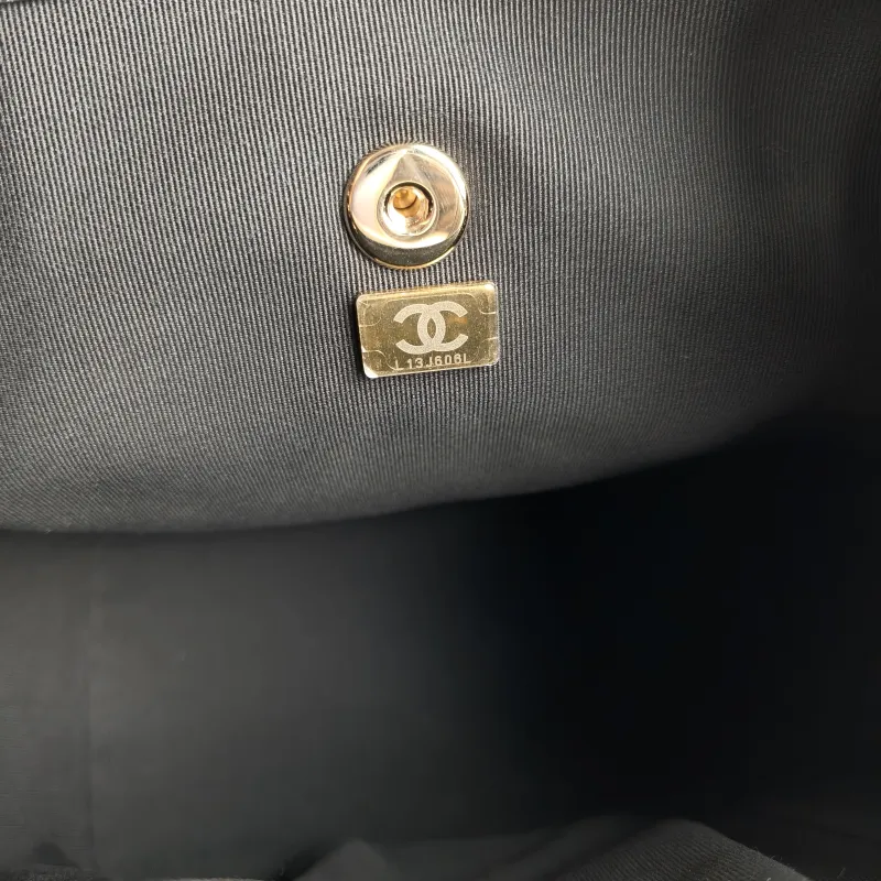 Chanel Backpack Duma Black Calfskin Large 21 × 13 × 23 cm — detail view 2 of 13