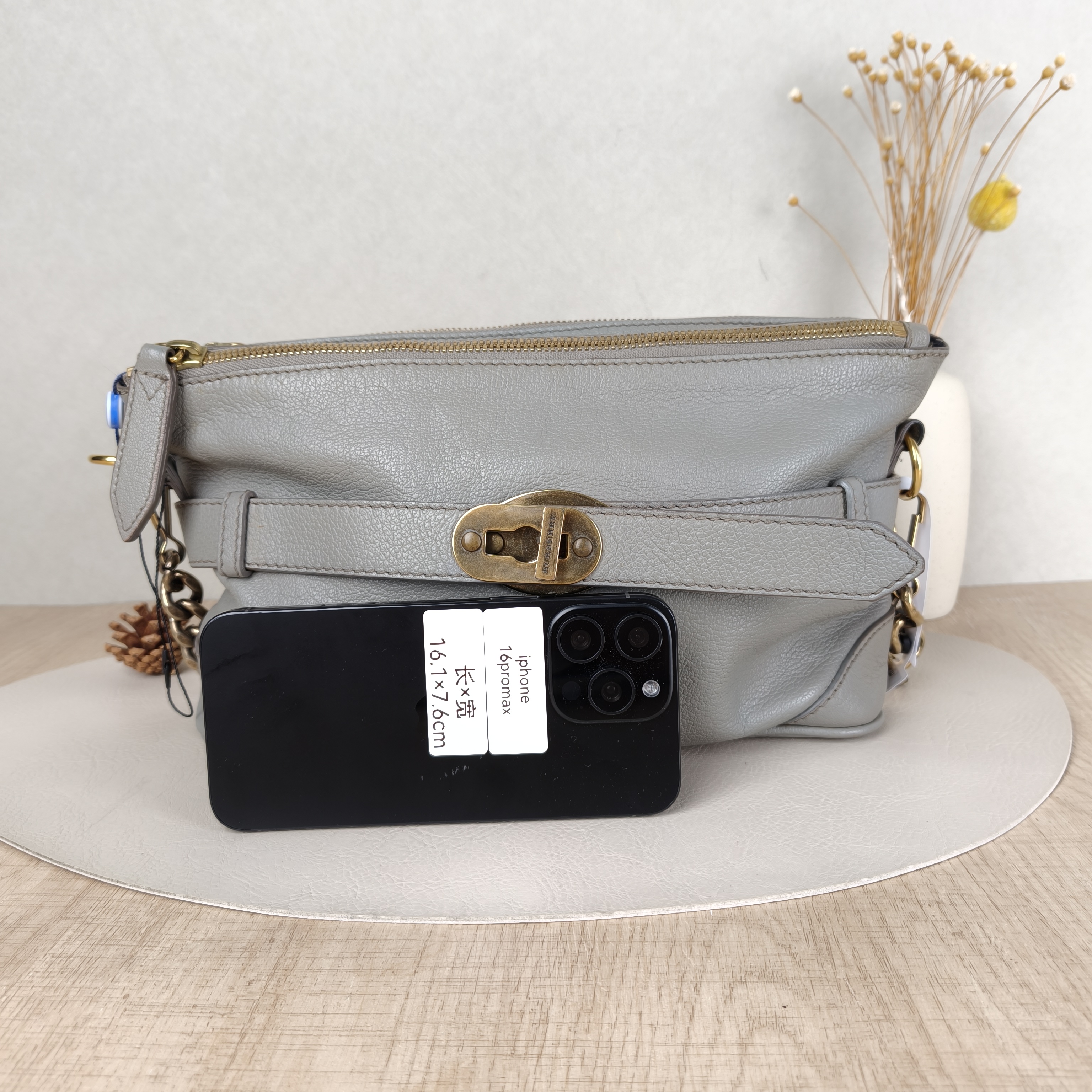 BURBERRY Shoulder Bag Grey Calfskin One Size29 × 9 × 19 cm — cover view 2 of 5