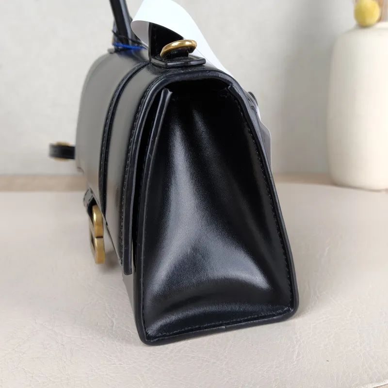 BALENCIAGA Crossbody Bag Hourglass Hourglass Bag Black Calfskin XS 19 × 8 × 13 cm — detail view 5 of 11