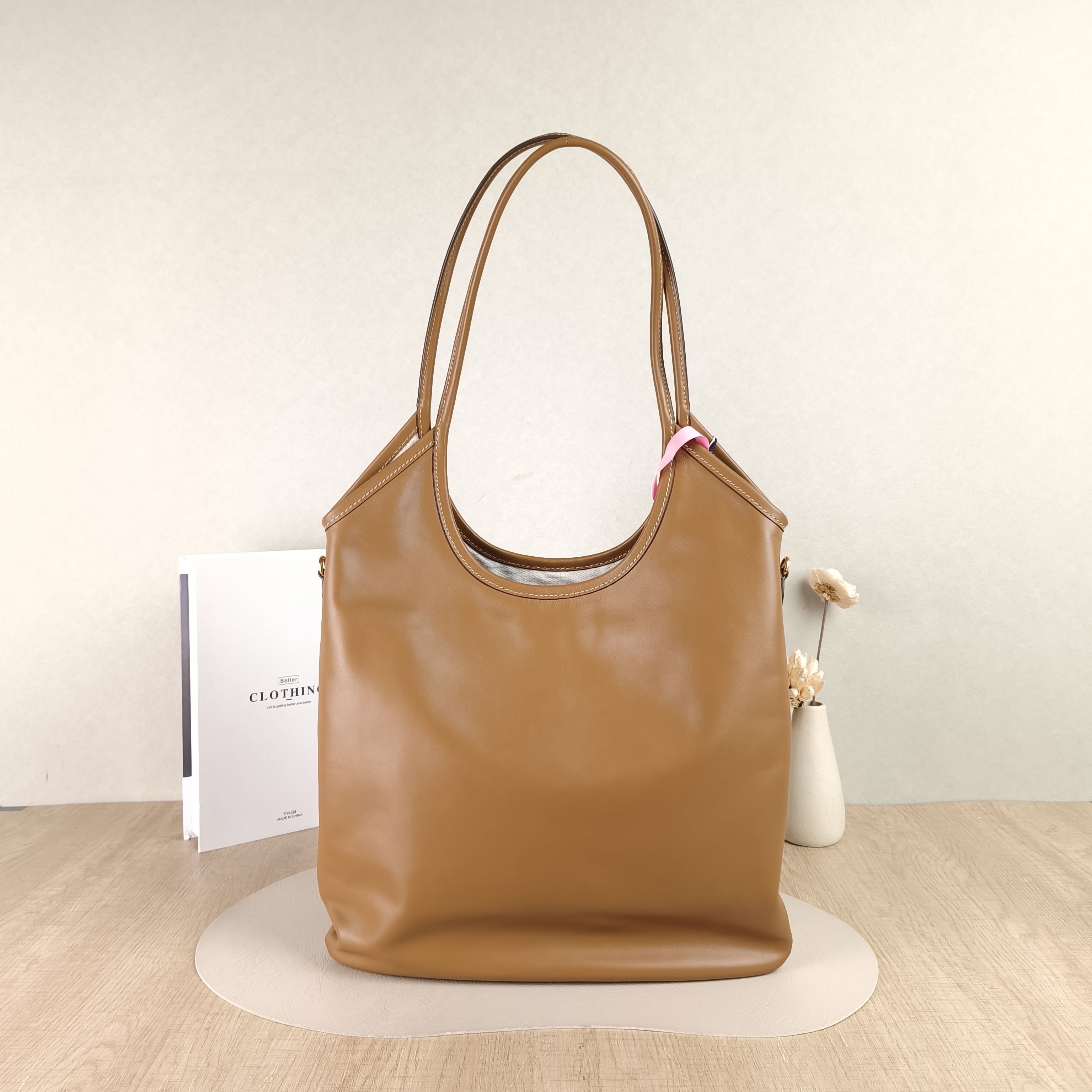 Miumiu Shoulder Bag IVY Tote Shopping Tote CC alfskin Medium35*40 — cover view 4 of 4
