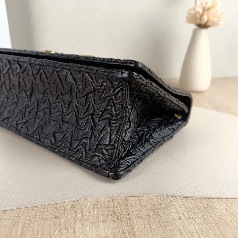 DIOR Crossbody Bag 30Montaigne 30 Edition Black Lambskin Medium 25 × 8 × 16.5 cm — detail view 4 of 9