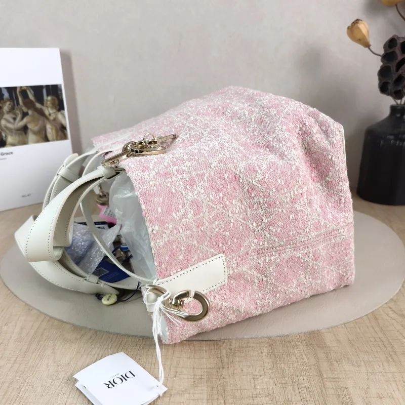 DIOR Top Handle Bag TOUJOURS Pink White Medium 28.5 × 17 × 21.5 cm — detail view 4 of 10