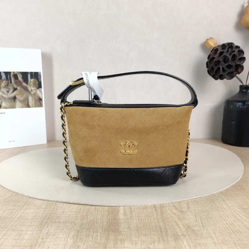 Chanel Crossbody Bag hobo Black Brown Suede Calfskin One Size 15.5 × 6 × 13 cm