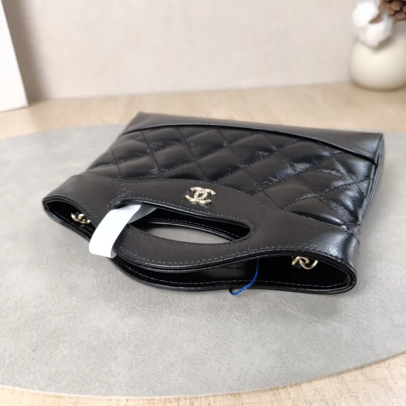 Chanel Crossbody Bag31Bag Black Waxed Leathernano20.5 × 3.5 × 17 cm — detail view 6 of 13