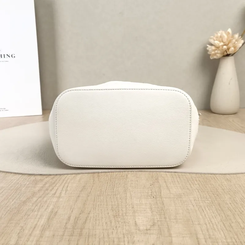 DIOR Crossbody Bag Jolie Bucket Bucket Bag White Lambskin One Size17 × 10.5 × 16 cm — cover view 2 of 4