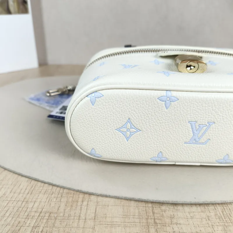 Louis Vuitton Shoulder Bag VANITY POUCH Cosmetic Bag White · Blue Calfskin One Size 19 × 6.5 × 11.5 cm — detail view 6 of 14