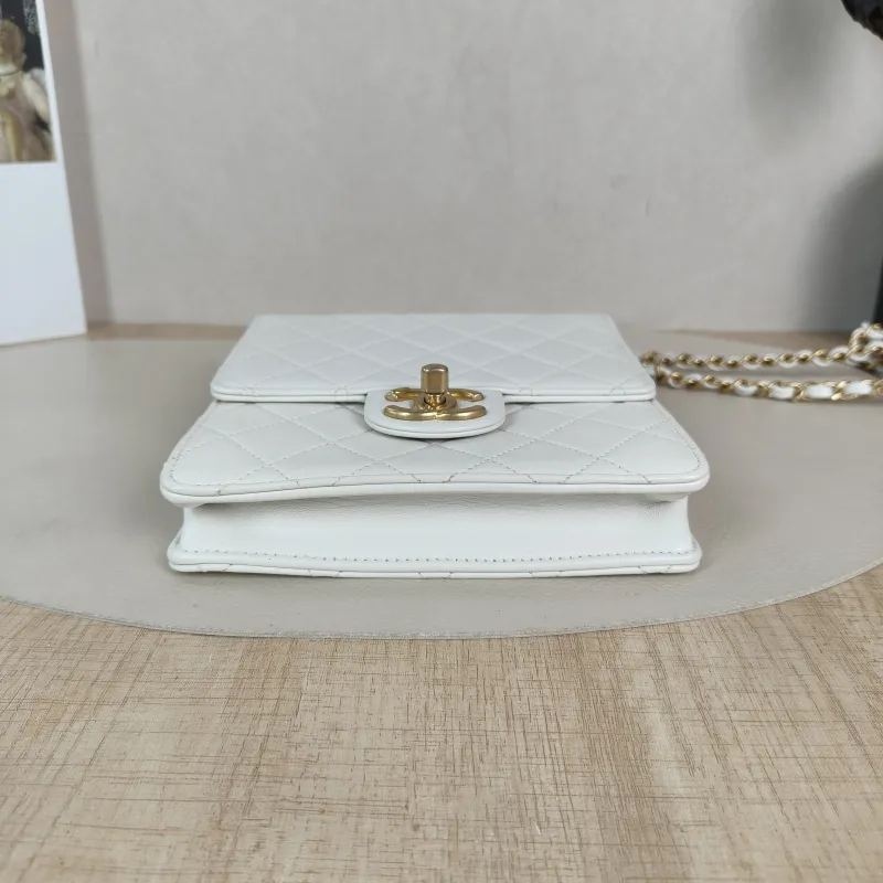 Chanel Crossbody Bag logo cf Collection Edition Crossbody Bag White Lambskin One Size 16 × 4 × 17.5 cm 30 — cover view 2 of 5