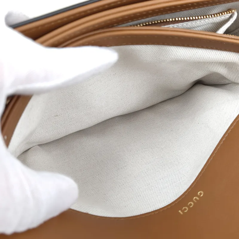 GUCCI Crossbody Bag Horsebit 1955 Horsebit Medium Caramel Calfskin Medium 25 × 8 × 18 cm — detail view 7 of 14