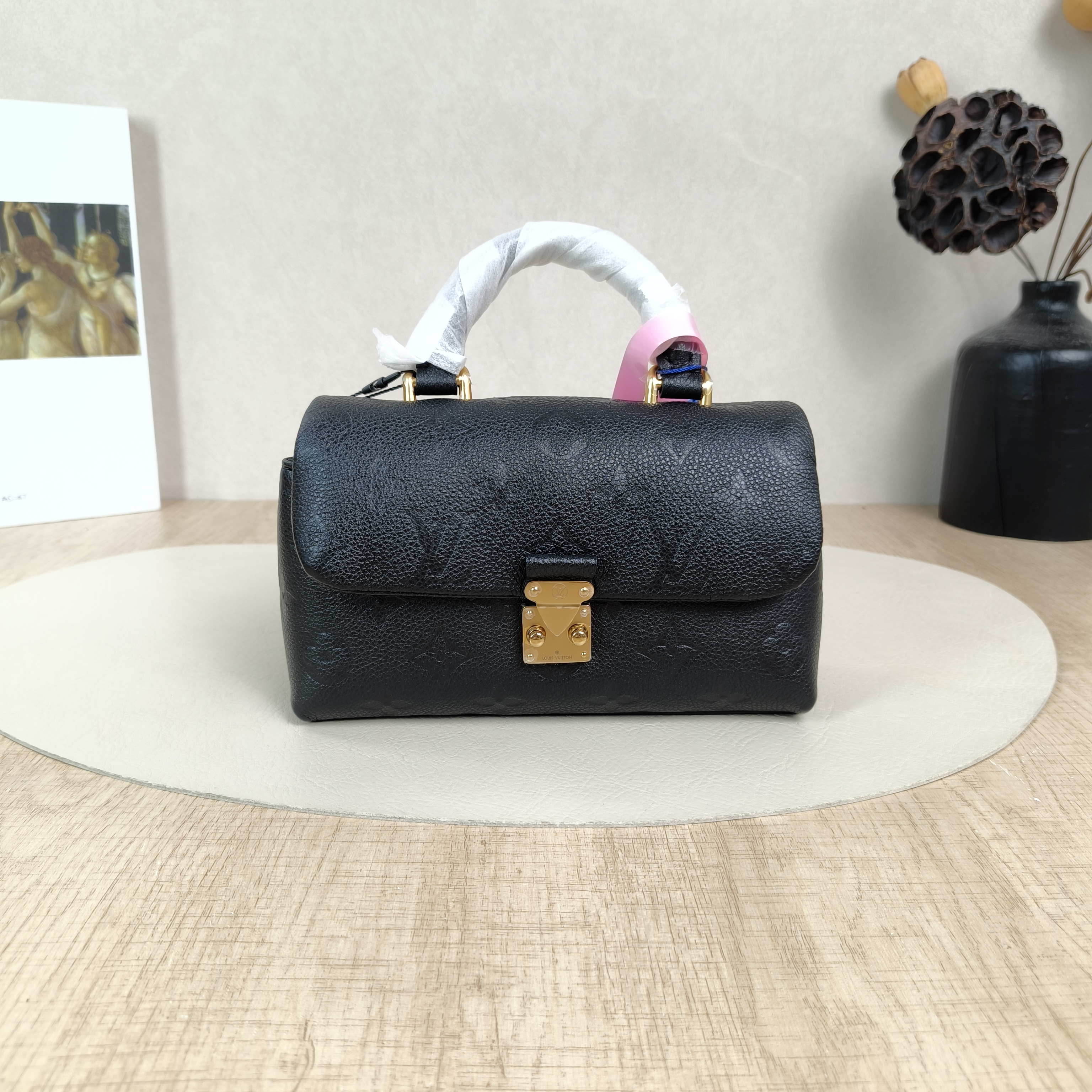 Louis Vuitton Crossbody Bag MADELEINE Black Empreinte Embossed Calfskin Monogramnano21 × 6 × 12.5 cm