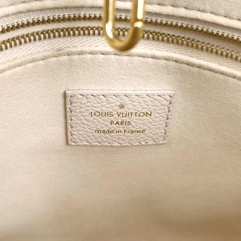 Louis Vuitton Shoulder Bag Onthego White Empreinte Embossed Calfskin Monogram Small25 × 11.5 × 19 cm — detail view 6 of 12