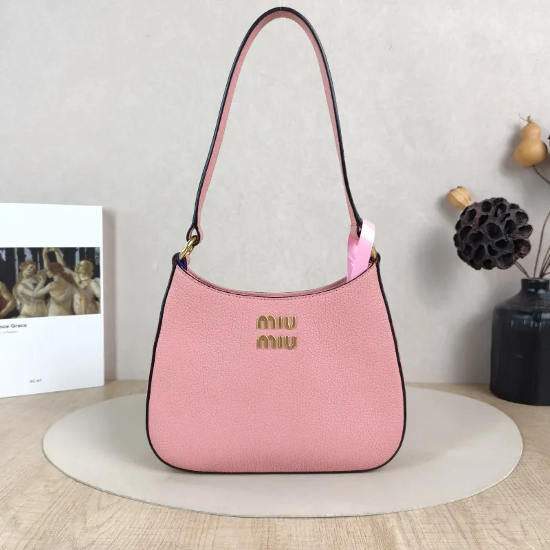 Miumiu Shoulder Bag Pink Calfskin One Size 22.5 × 5 × 18 cm