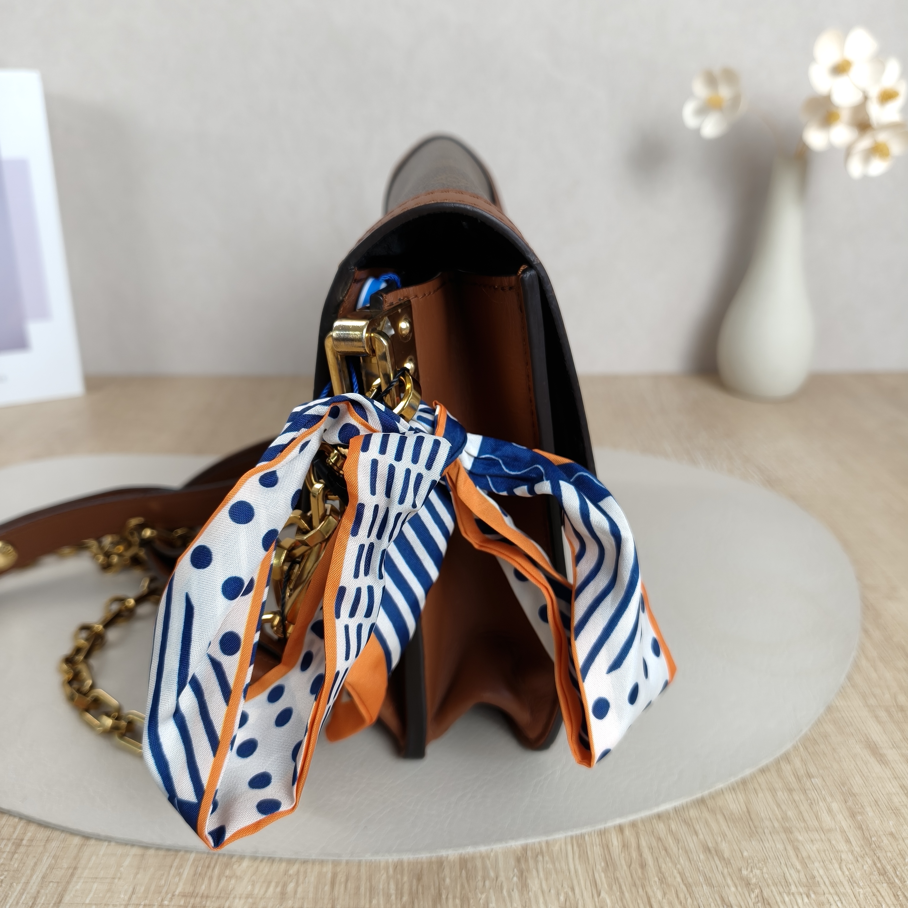 Louis Vuitton Crossbody Bag Dauphine Monogram PVC Medium25 × 10.5 × 17 cm — cover view 7 of 10