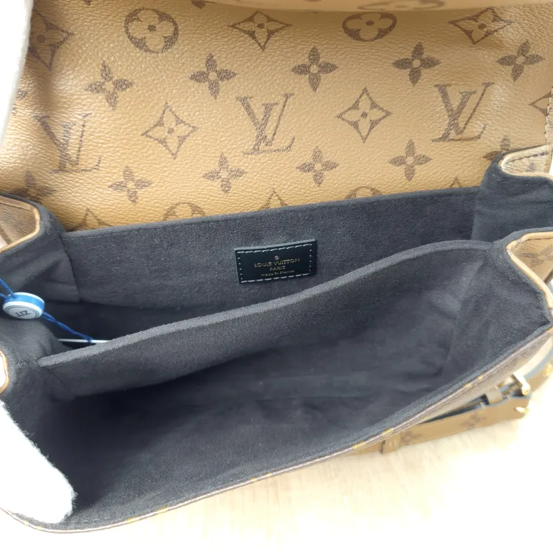 Louis Vuitton Crossbody Bag Pochette Métis Monogram Colorblock PVC Medium 25 × 7 × 19 cm — detail view 8 of 14