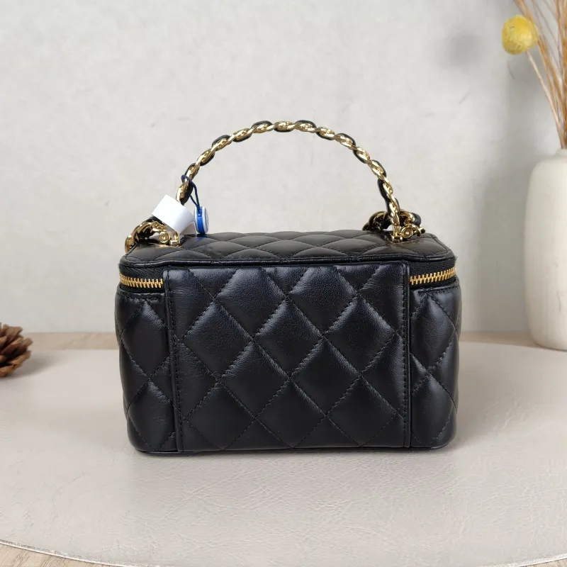 Chanel Crossbody Bag Edition Black Lambskin Mini 16 × 8 × 9.5 cm — cover view 6 of 6