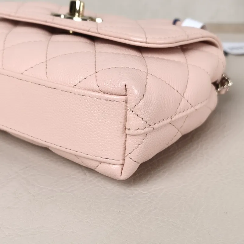 Chanel Top Handle Bag Coco Handle​ Pink Grained Calfskin Mini 14.5 × 5.5 × 11.5 cm — detail view 6 of 12