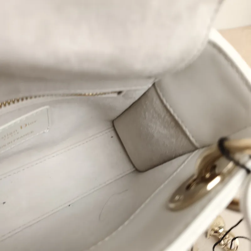 DIOR Crossbody Bag Lady Lady Dior Bag White Lambskin Mini 17 × 7 × 15 cm — detail view 7 of 11