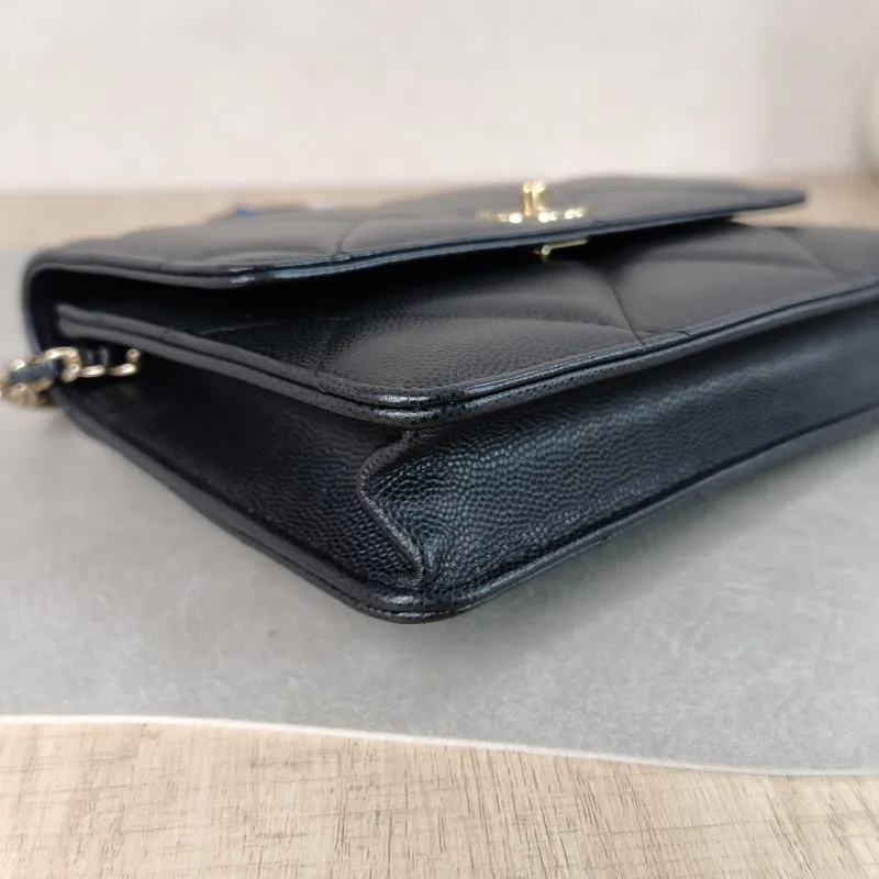 Chanel Backpack Backpack Black Calfskin One Size 18.2 × 5 × 14 cm — detail view 1 of 13