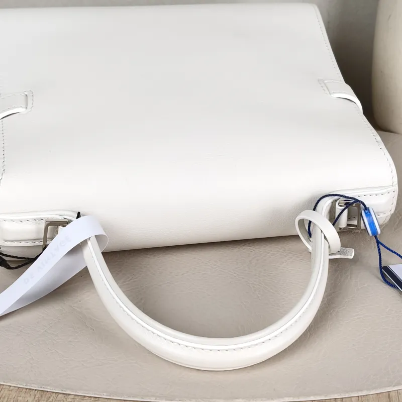 DELVAUX Top Handle Bag Tempete Top Handle Bag White Calfskin Small 21.5 × 8.5 × 19.5 cm — detail view 9 of 13