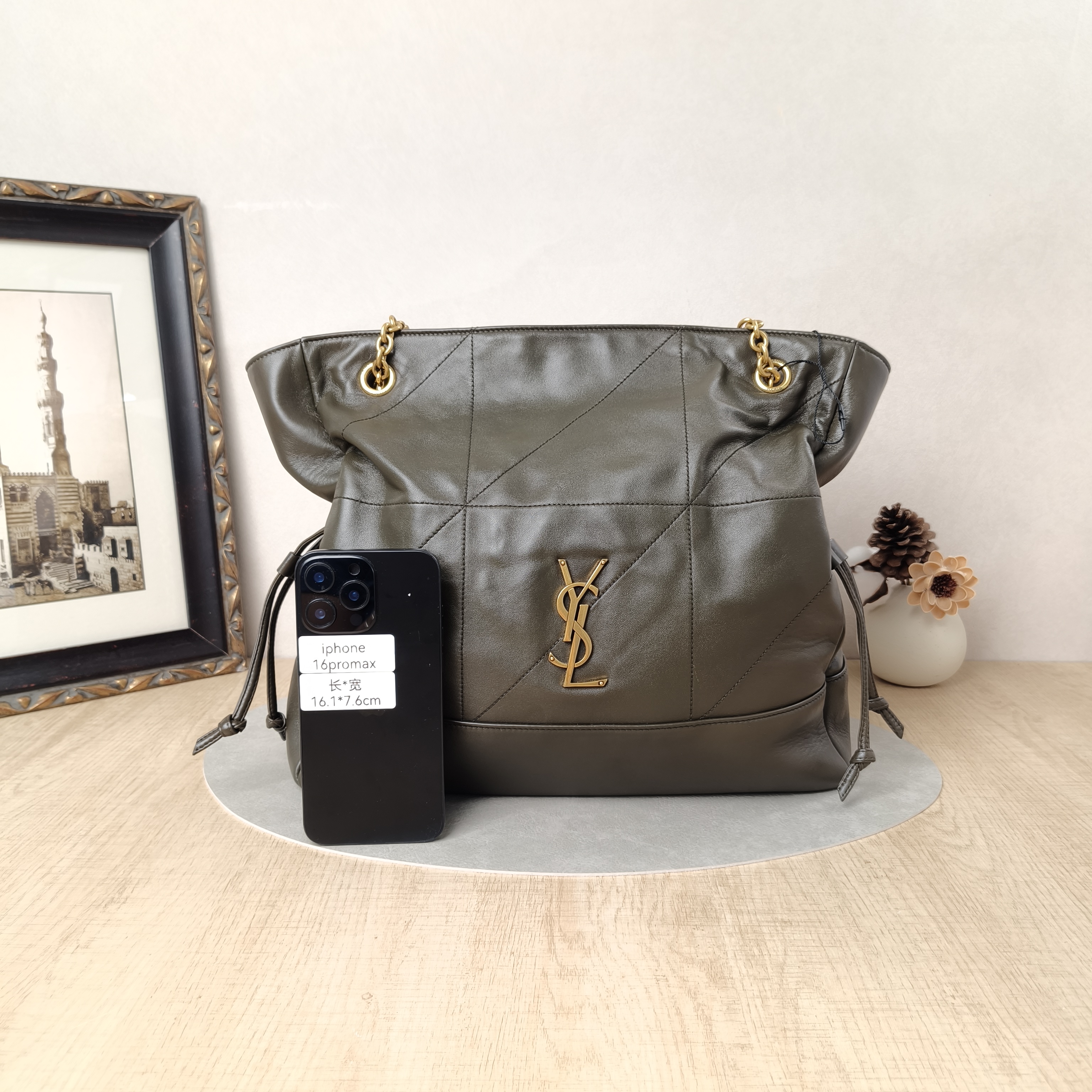 SAINT LAURENT Shoulder Bag JAMIE SHOPPING Shopping Tote Green Lambskin Medium35 × 10 × 35 cm — cover view 3 of 10