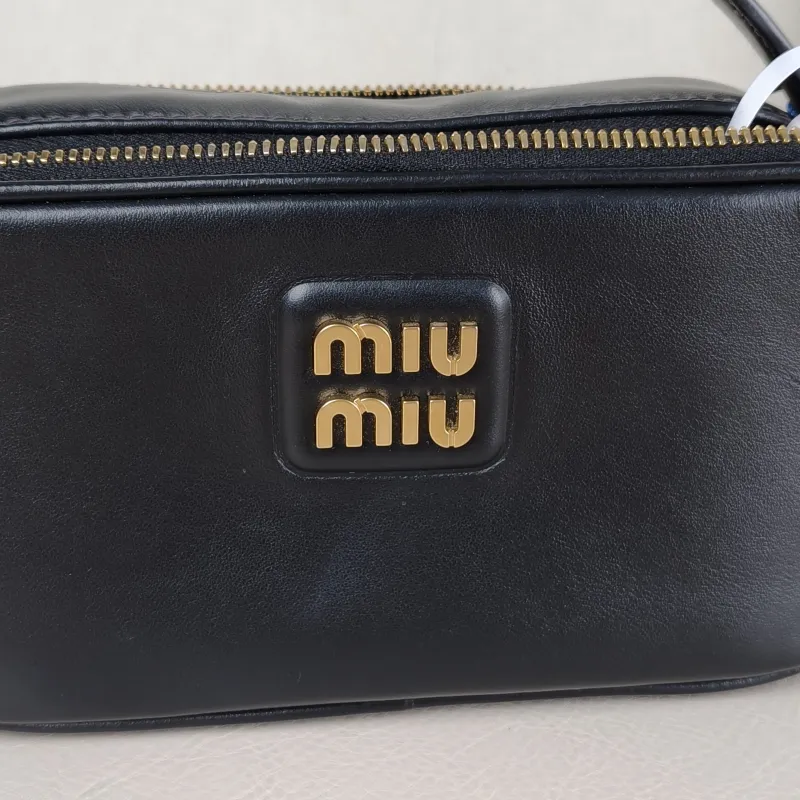 Miumiu Shoulder Bag Camera Bag Black Calfskin 18 × 6 × 10 cm — detail view 1 of 11
