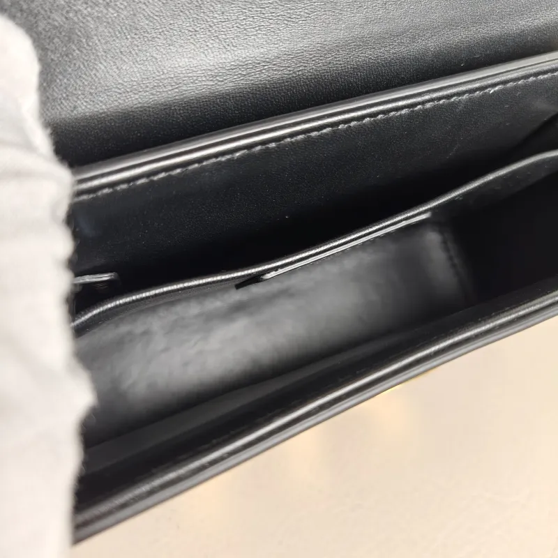DIOR Crossbody Bag30Montaigne 30 Box Box Black Calfskinmini17.5 × 5 × 11.5 cm — detail view 5 of 13