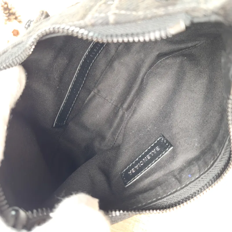 BALENCIAGA Crossbody Bag Black XS 26 × 7 × 16 cm — detail view 8 of 11