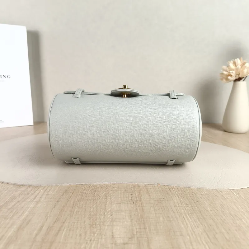 Chanel Shoulder Bag preppy coco Bowling Bag Green Calfskin Small 20.5 × 10 × 10 cm — cover view 2 of 5