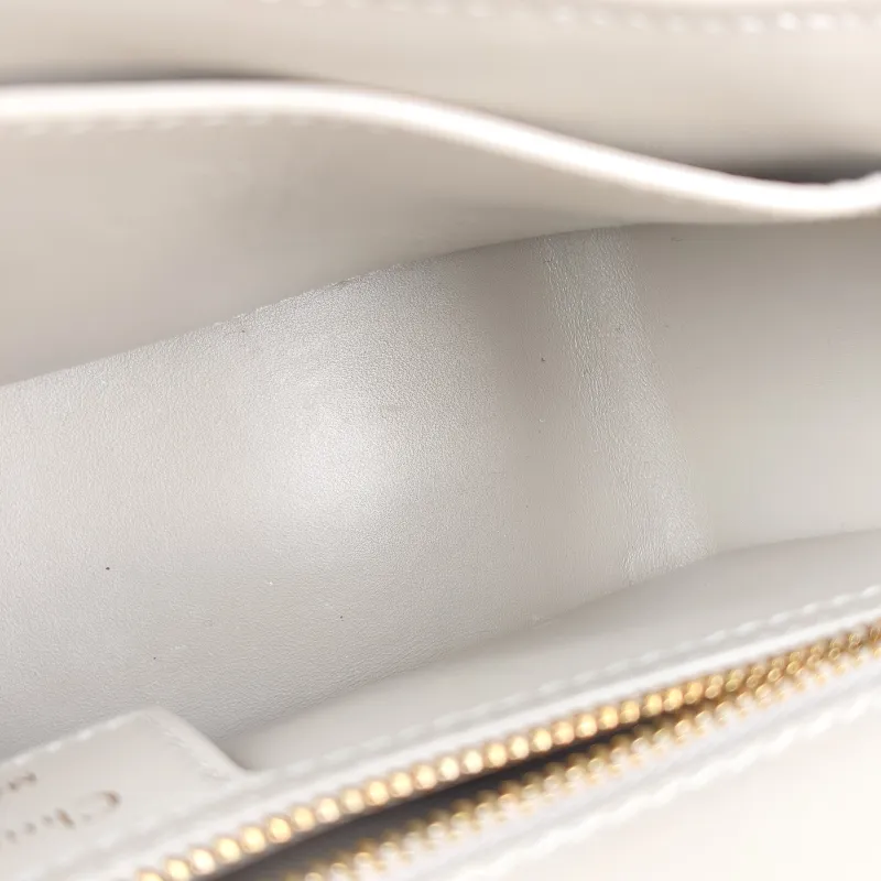 DIOR Crossbody Bag Caro Chain Bag Beige Calfskin Medium 25.5 × 9 × 15.5 cm — detail view 3 of 15