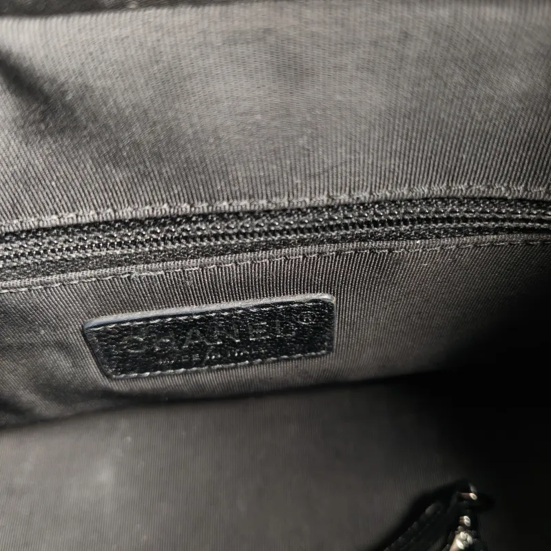 Chanel Crossbody Bag Gabrielle Gabrielle Bag Black Calfskin Small 20 × 8 × 15 cm 28 — detail view 7 of 13