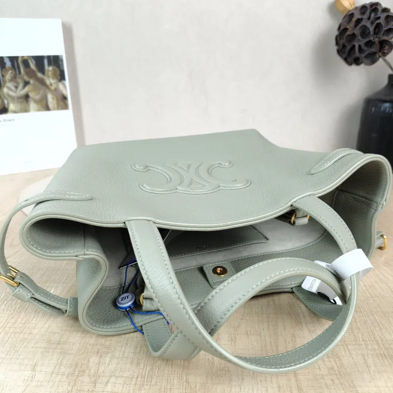 CELINE Shoulder Bag Anais Tote Bag Green Calfskin Mini 20 × 10 × 21 cm — detail view 4 of 12