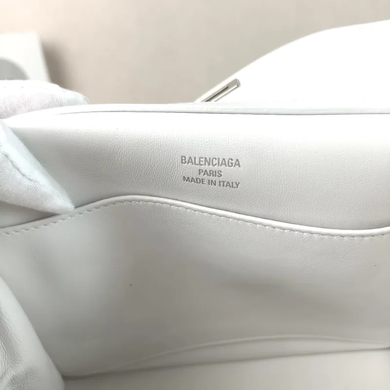 BALENCIAGA Crossbody Bag RODEO White Calfskinmini23 × 10 × 17 cm — detail view 11 of 16