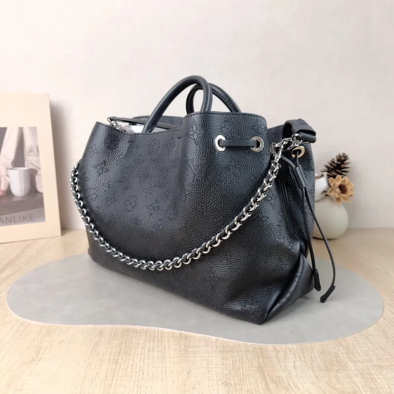 Louis Vuitton Crossbody Bag BELLA TOTE Black Calfskin One Size 32 × 13 × 23 cm — cover view 3 of 5