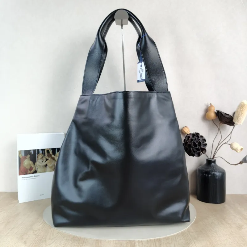 Miumiu Shoulder Bag Shoulder Bag Black Calfskin One Size 38 × 11 × 38 cm — cover view 2 of 5