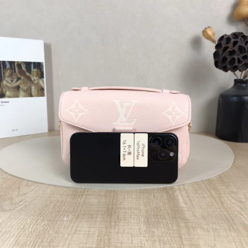 Louis Vuitton Crossbody Bag Pochette Métis East West Empreinte Embossed Calfskin Monogram Small21.5 × 6 × 13.5 cm — cover view 3 of 5