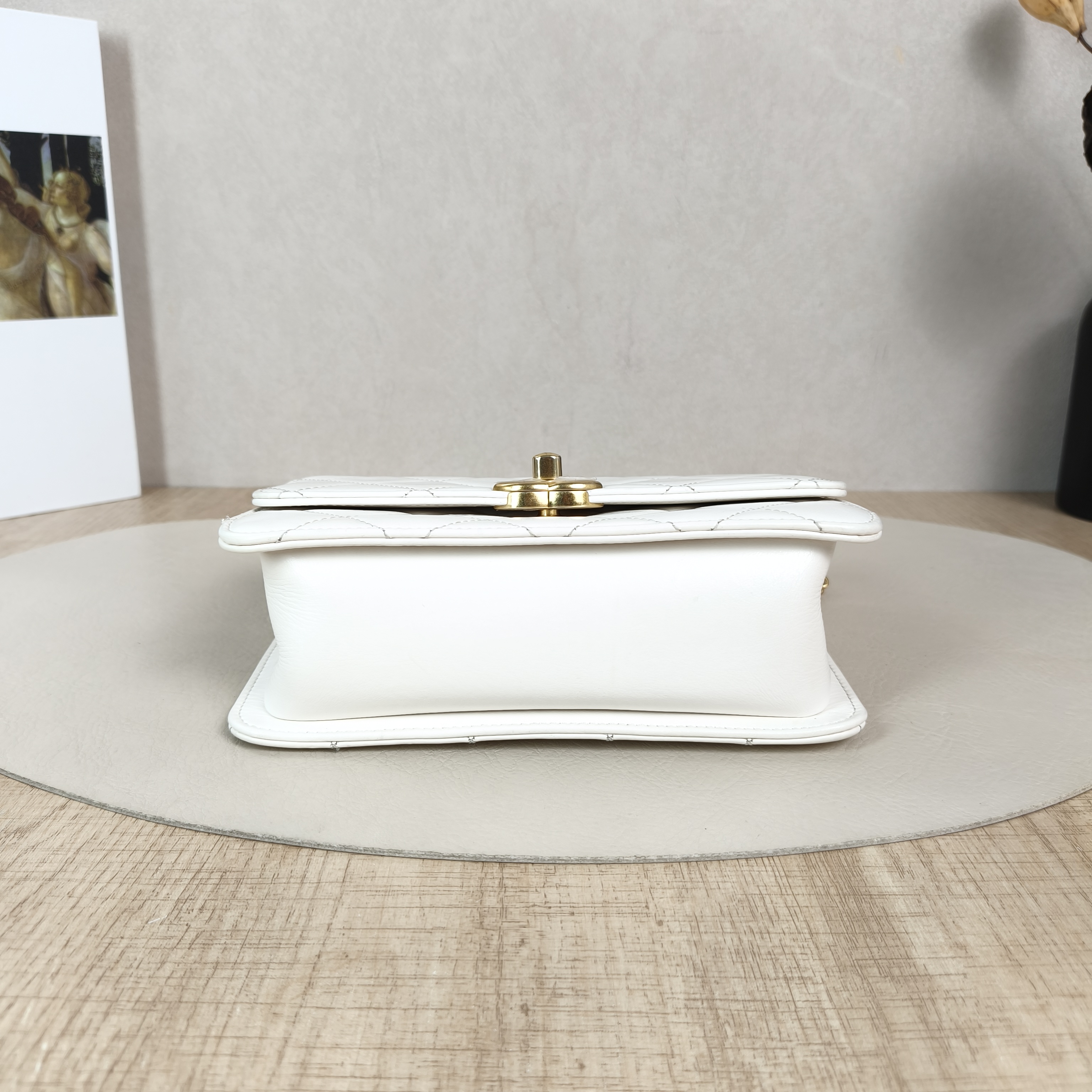 Chanel Crossbody Bag White Calfskin Small19 × 8 × 12 cm — cover view 5 of 5
