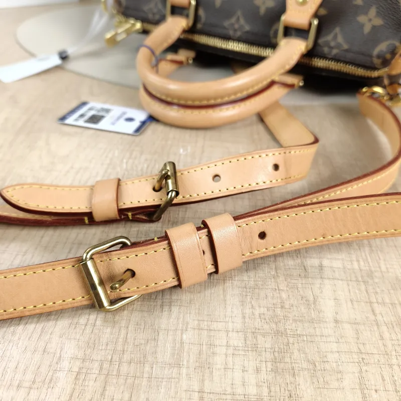 Louis Vuitton Crossbody Bag Speedy25Shoulder Strap Edition-Monogram PVC Medium25 × 15 × 19 cm — detail view 3 of 12