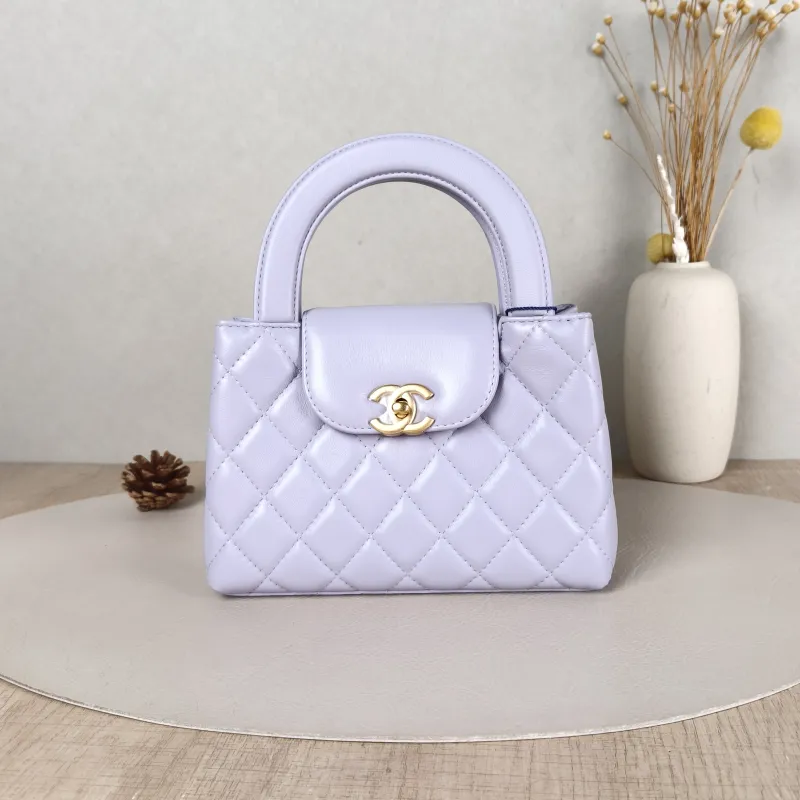 Chanel Crossbody Bag Kelly Lambskin Mini 19 × 7 × 13 cm