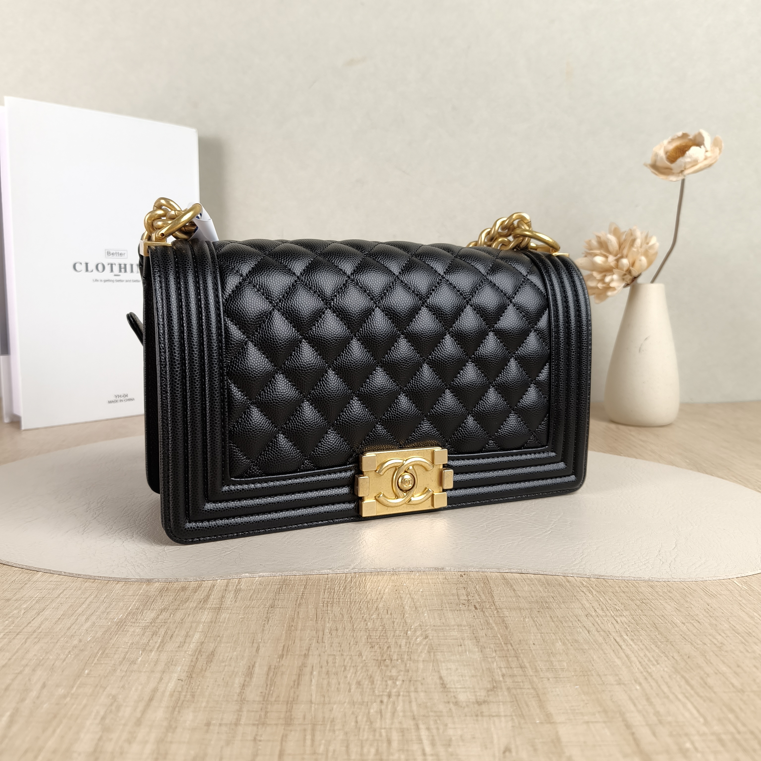 Chanel Crossbody Bag Le BoyBlack Grained Calfskin Medium25 × 9 × 15 cm — cover view 3 of 6