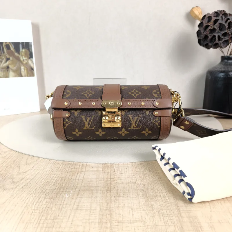 Louis Vuitton Crossbody Bag Papillon Trunk Monogram PVC Small19 × 9 × 9 cm — cover view 3 of 6