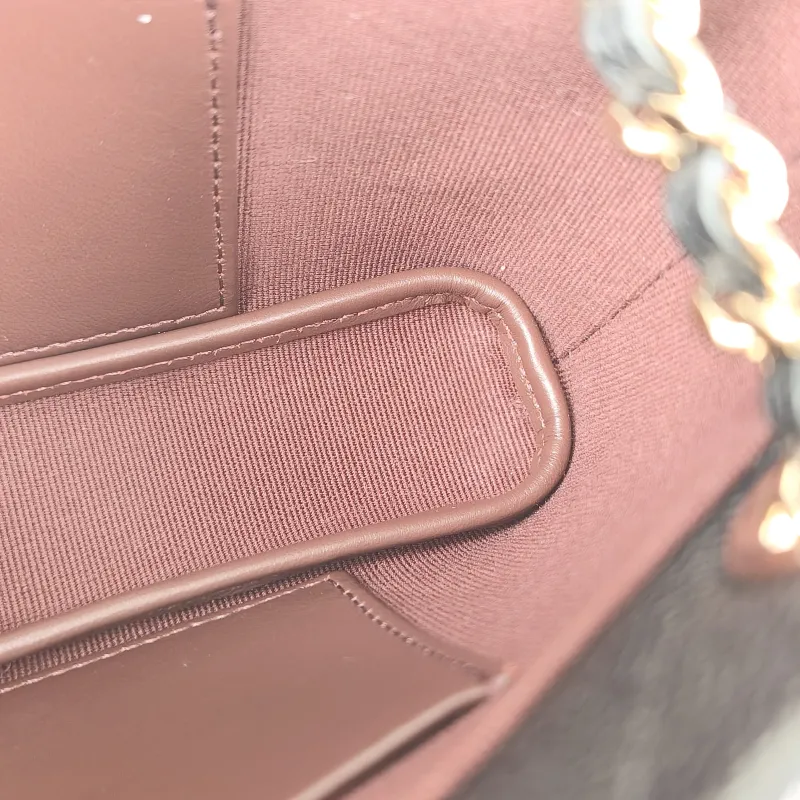 Chanel Shoulder Bag25c mini tote Black Grained Calfskin20 × 4 × 11 cm — detail view 4 of 10