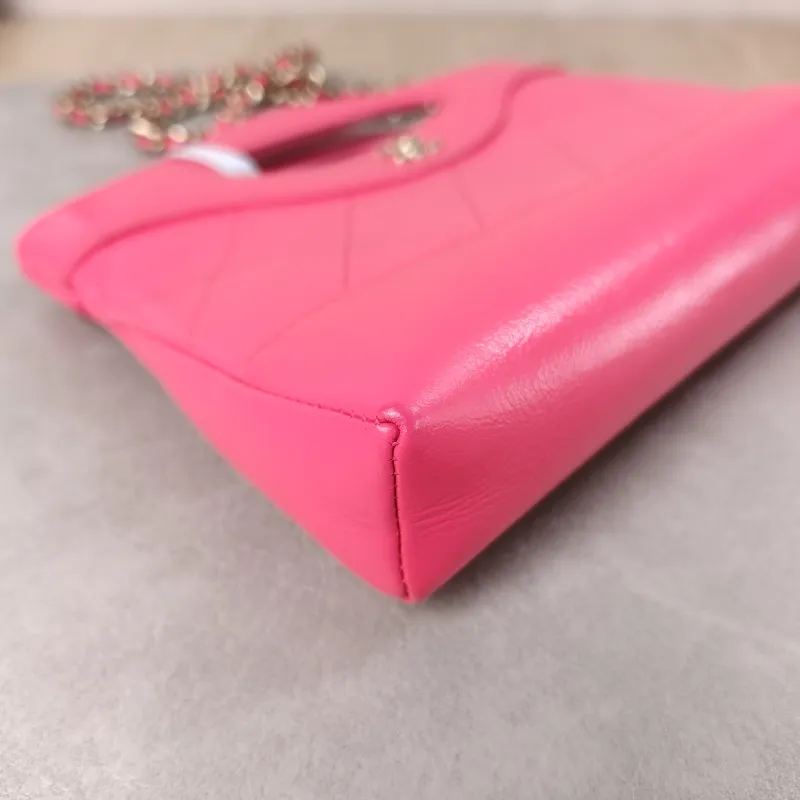 Chanel Crossbody Bag31Bag Pink Waxed Leathernano19 × 5 × 12 cm — detail view 11 of 14