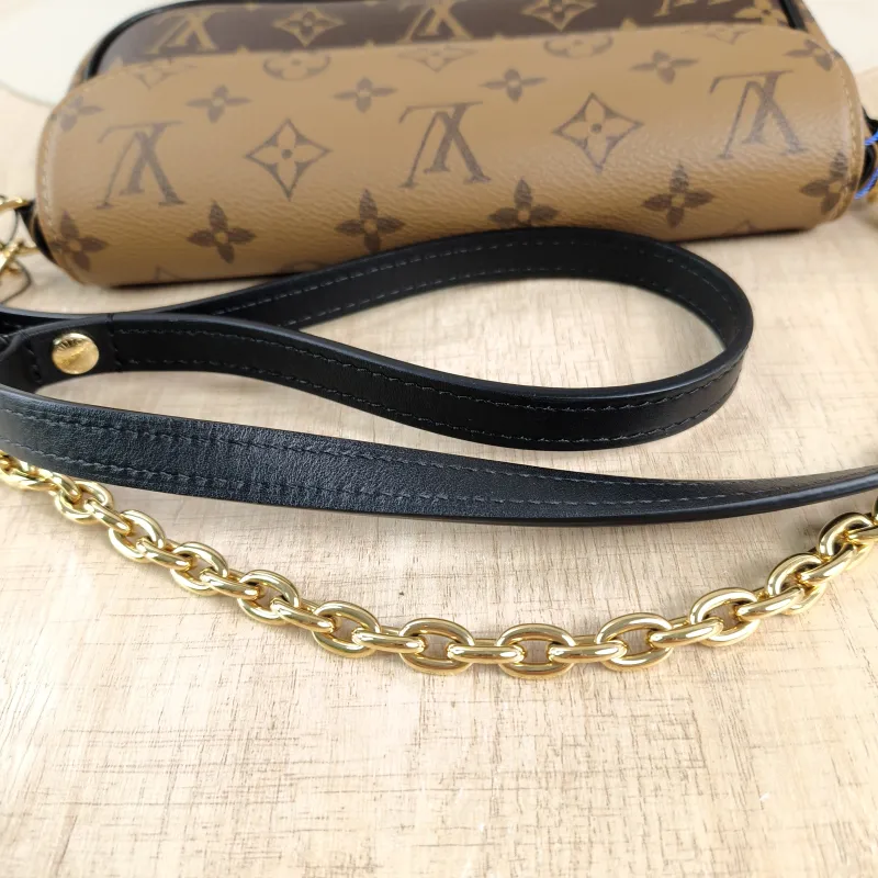 Louis Vuitton Crossbody Bag IVY Monogram PVC Small23.5 × 4.3 × 12 cm — detail view 13 of 13