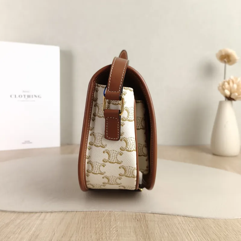 CELINE Crossbody Bag FOLCO White PVC Medium 18.5 × 8 × 17 cm — detail view 6 of 10