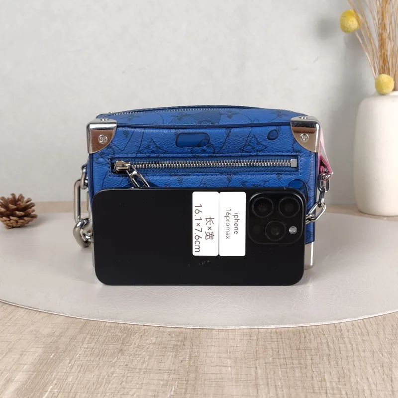 Louis Vuitton Crossbody Bag SOFT TRUNK Box Navy PVC Mini 18.5 × 8 × 13 cm — cover view 4 of 5